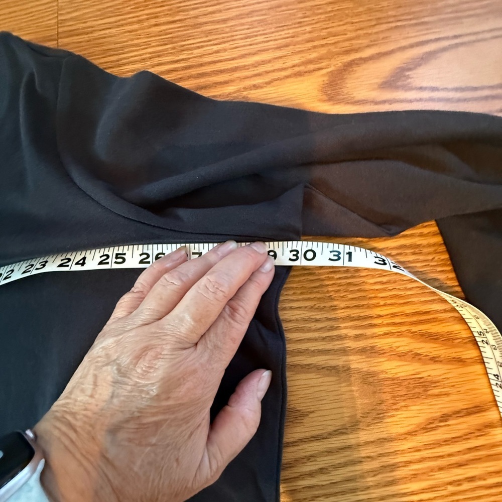 NWOT Mizrahi - Black Long Sleeve Tunic Top - 100% Cotton, Stretch, Thick - Picture 6 of 11